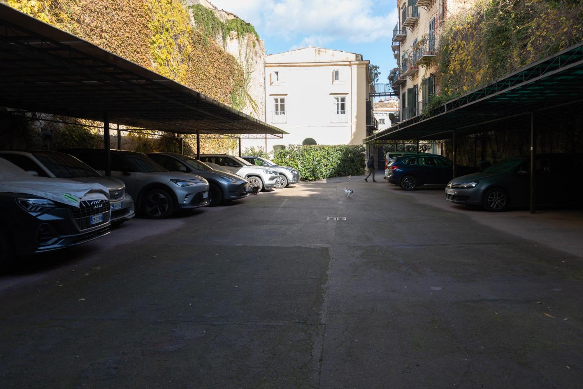 Dimora Artale In Cattedrale Palermo Exterior foto